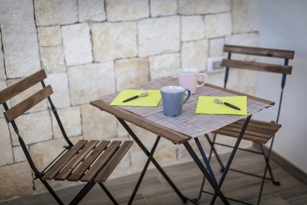 Charlotte'S House Locaz. Turistica Apartment Polignano a Mare Bagian luar foto